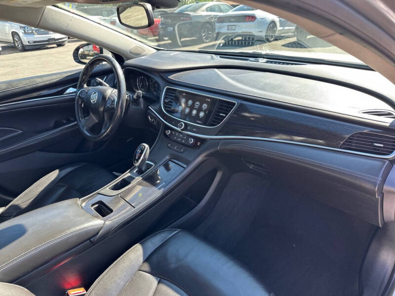 2017 Buick LaCrosse Essence