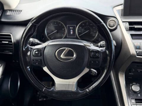 2017 Lexus NX 200t