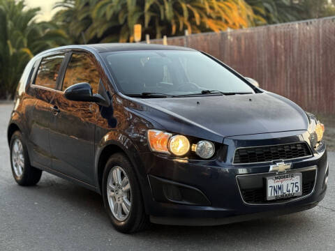 2015 Chevrolet Sonic LT Manual