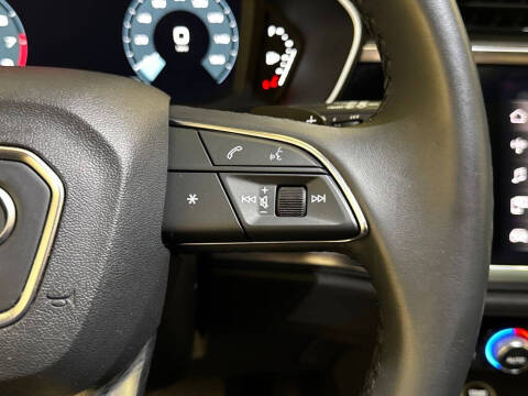 2022 Audi Q3 quattro S line Prem Plus 45 TFSI