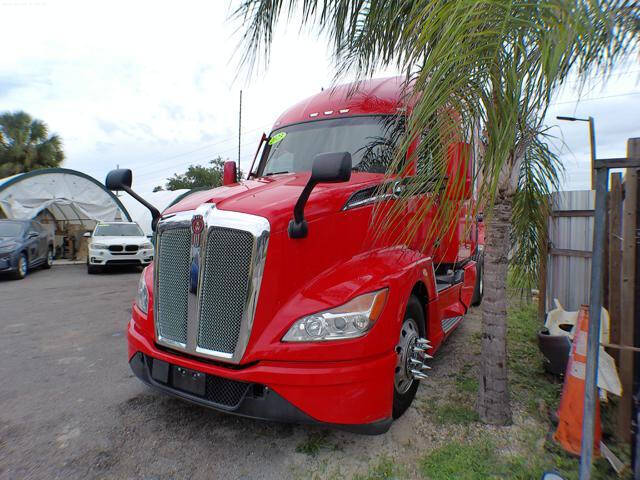 2023 Kenworth T680