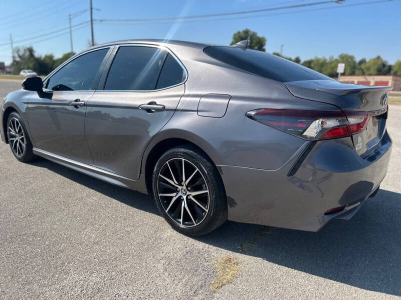 2021 Toyota Camry SE