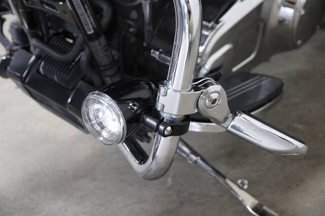 2014 Harley-Davidson STREET GLI
