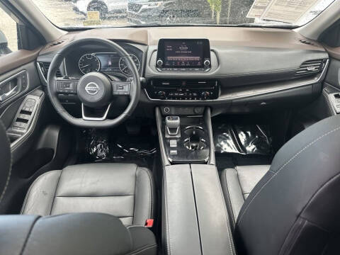 2021 Nissan Rogue SL