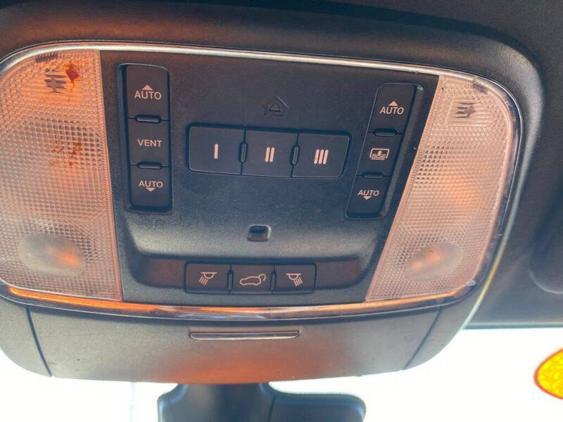 2020 Jeep Grand Cherokee Summit