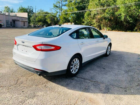 2015 Ford Fusion S