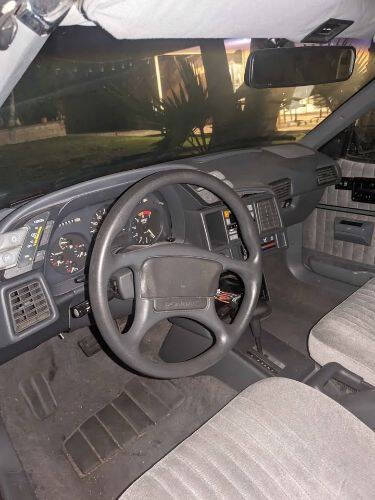 1991 Pontiac Sunbird SE
