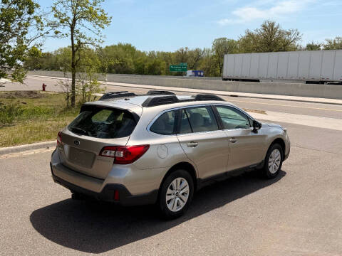 2019 Subaru Outback 2.5i