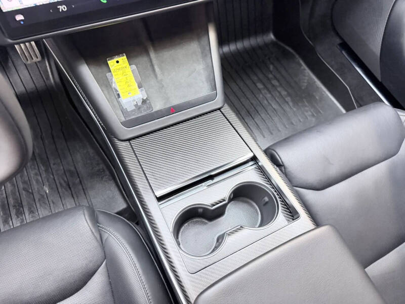 2022 Tesla Model S Plaid