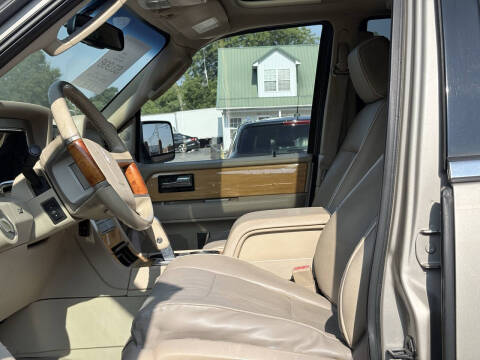 2008 Lincoln Navigator