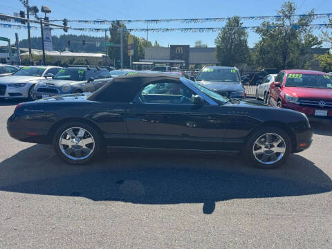 2002 Ford Thunderbird Deluxe