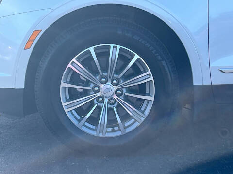 2017 Cadillac XT5 Luxury