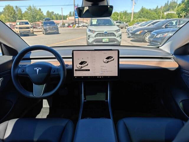 2019 Tesla Model 3 Mid Range