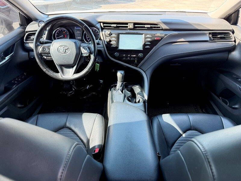 2019 Toyota Camry SE