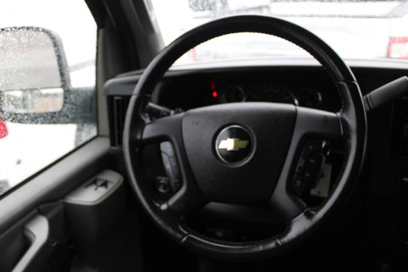 2020 Chevrolet Express 2500