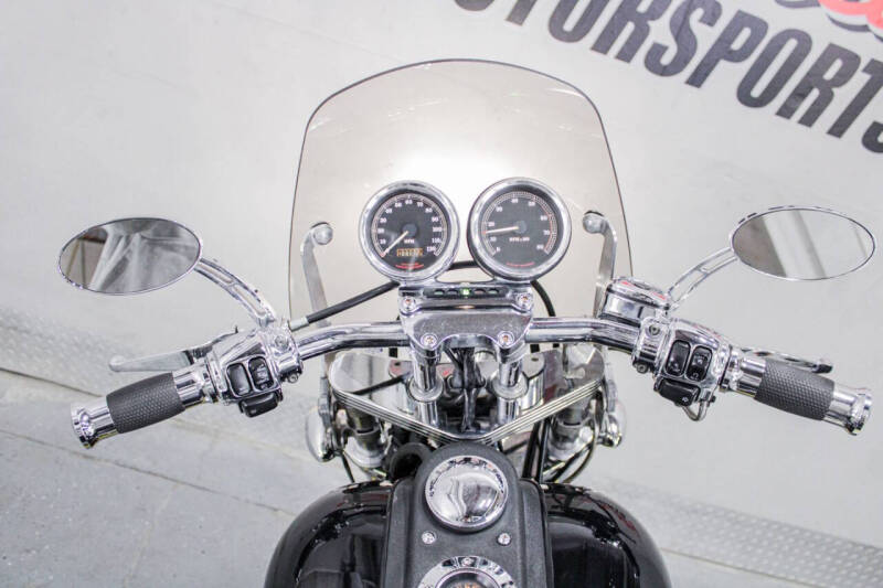 2002 Harley-Davidson Super Glide