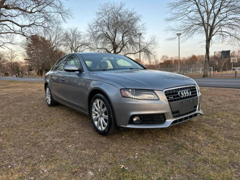 2010 Audi A4 2.0T quattro Premium Plus