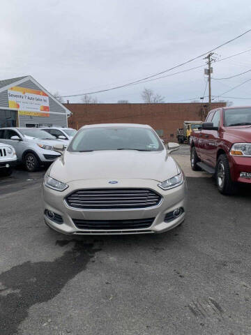 2016 Ford Fusion SE