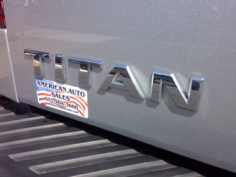 2004 Nissan Titan SE photo 24