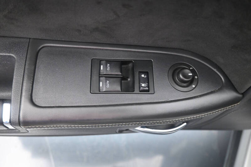 2009 Dodge Challenger SRT8