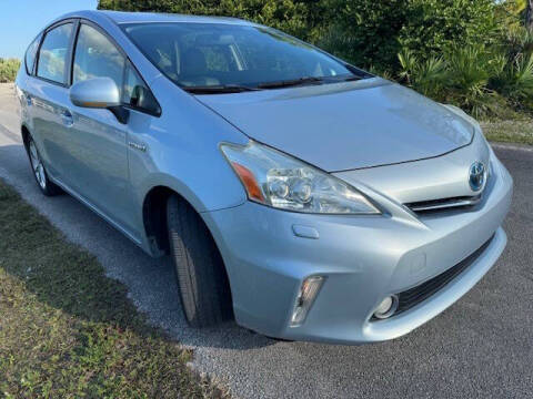 2012 Toyota Prius v Three