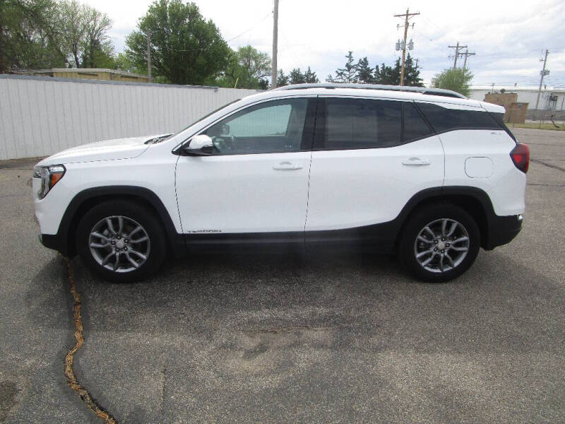 2024 GMC Terrain SLT
