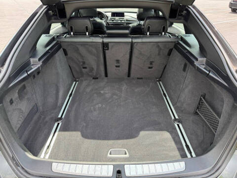 2018 BMW 3 Series 330i xDrive Gran Turismo