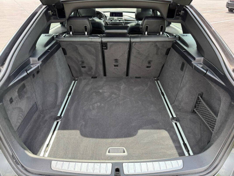 2018 BMW 3 Series 330i xDrive Gran Turismo