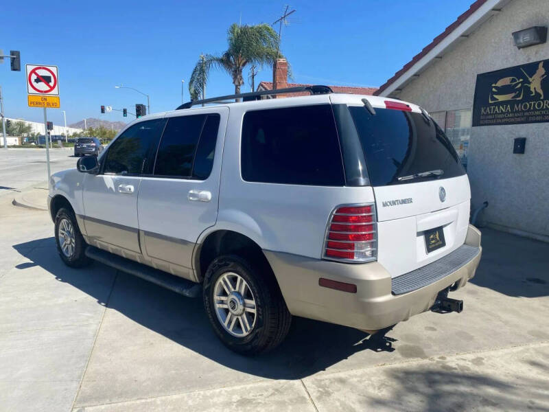 2004 Mercury Mountaineer