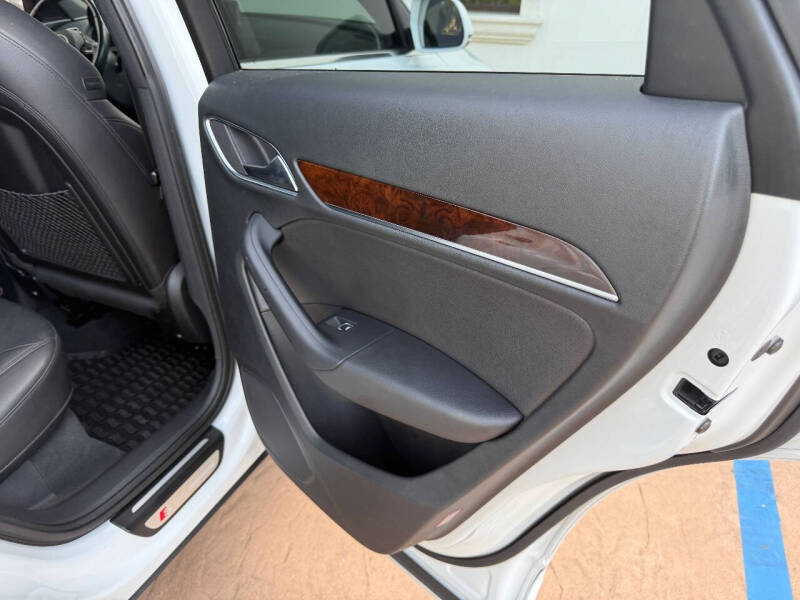 2018 Audi Q3 2.0T quattro Premium Plus