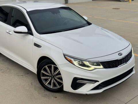 2019 Kia Optima LX