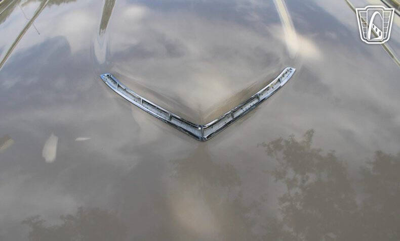 1966 Ford Thunderbird