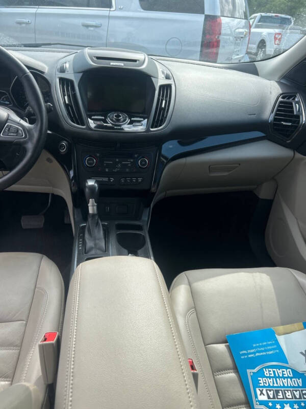 2017 Ford Escape Titanium