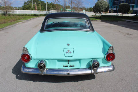 1955 Ford Thunderbird