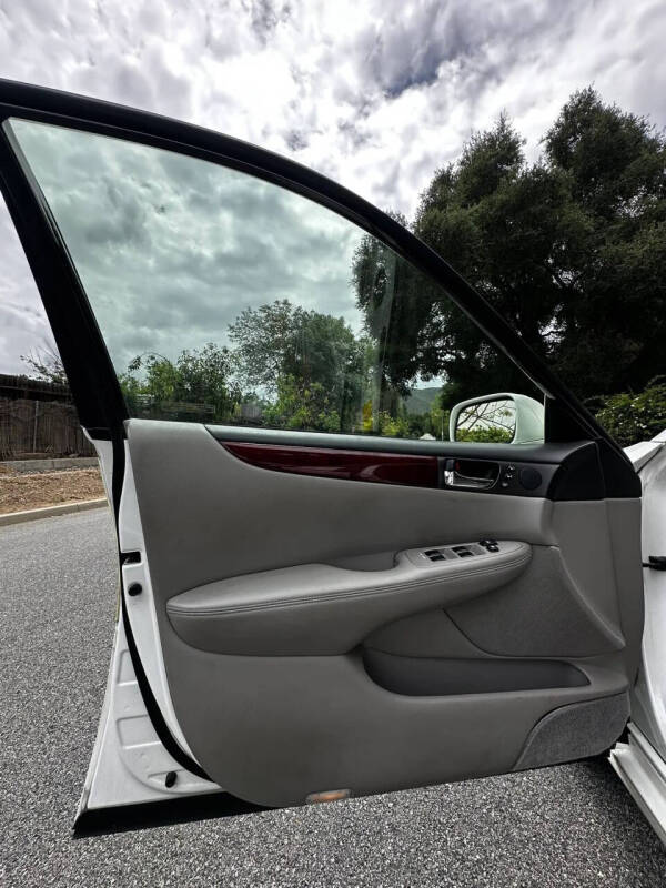 2002 Lexus ES 300