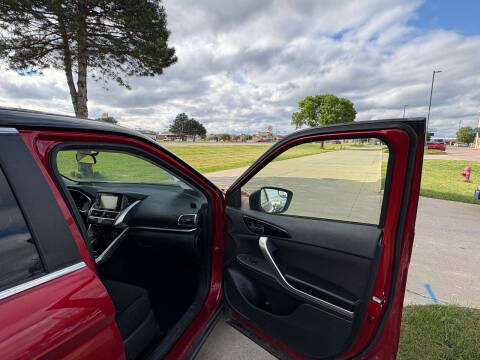 2019 Mitsubishi Eclipse Cross ES