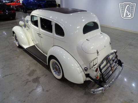 1936 Packard Eight Sedan