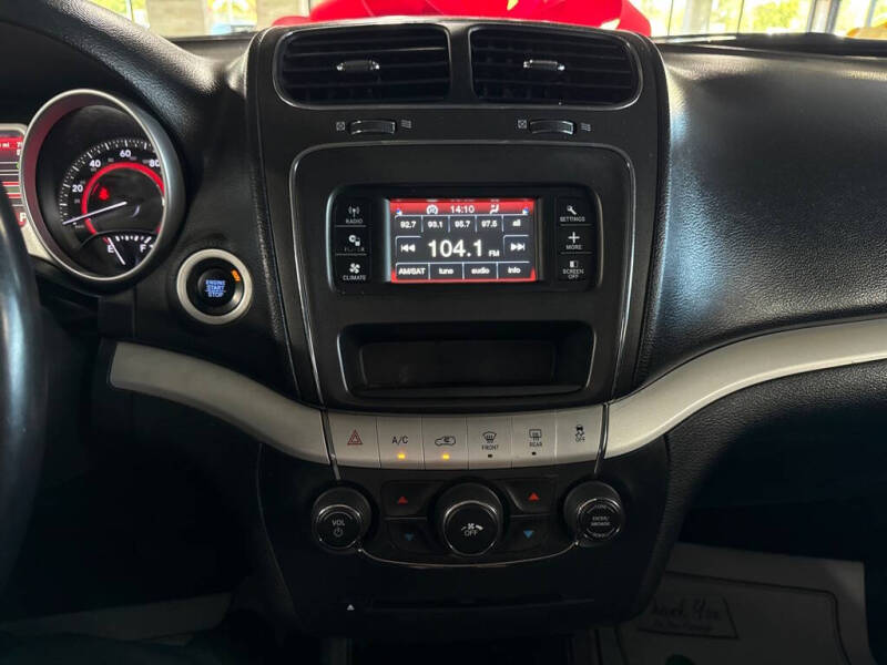 2018 Dodge Journey SE