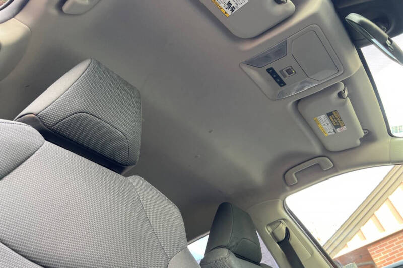 2019 Toyota RAV4 Hybrid LE