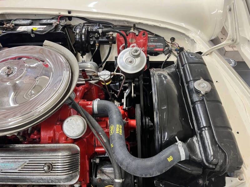 1957 Ford Thunderbird