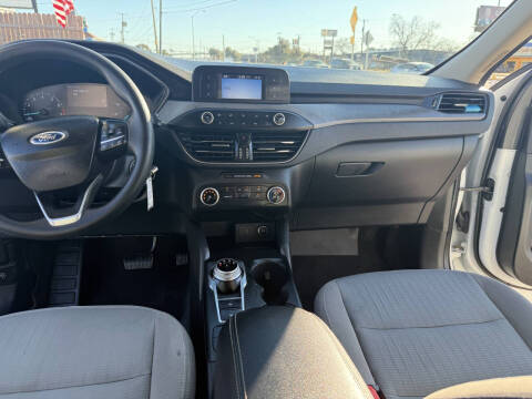2020 Ford Escape S