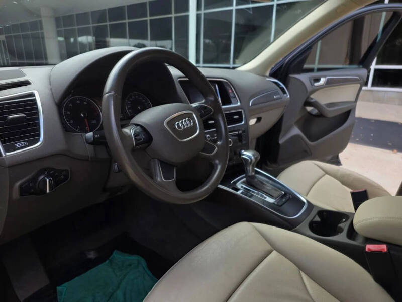 2016 Audi Q5 2.0T quattro Premium