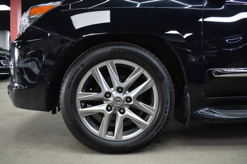 2015 Lexus LX 570