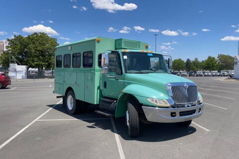 2005 International DuraStar 4300