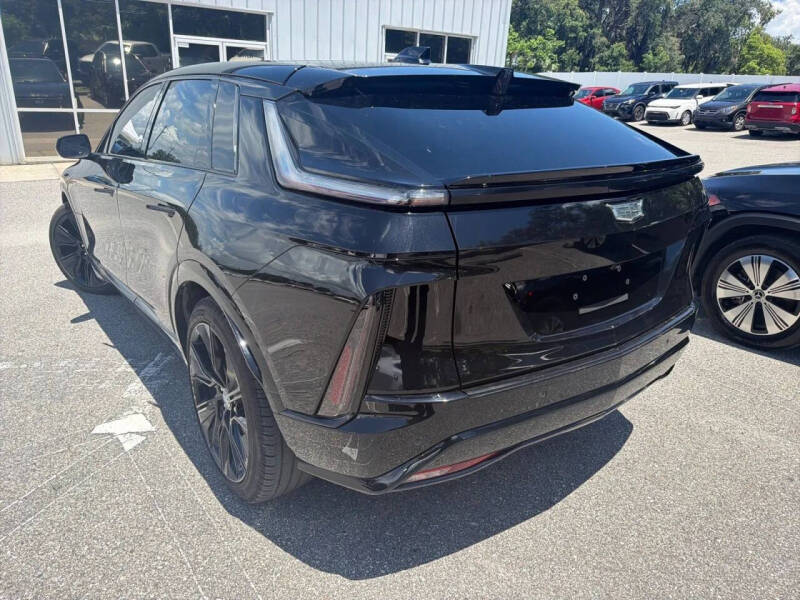 2024 Cadillac LYRIQ Tech