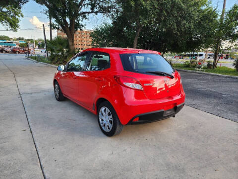 2013 Mazda MAZDA2 Sport