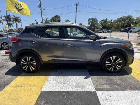 2019 Nissan Kicks SV