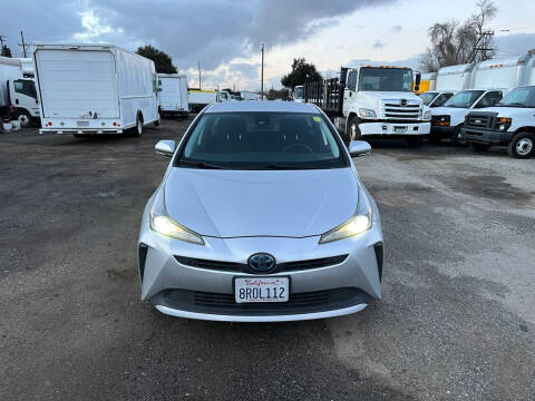 2019 Toyota Prius LE