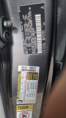 2011 Toyota Sienna SE 8-Passenger