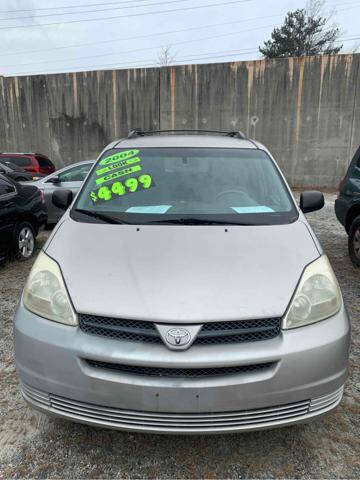 2004 Toyota Sienna for sale at J D USED AUTO SALES INC in Doraville GA
